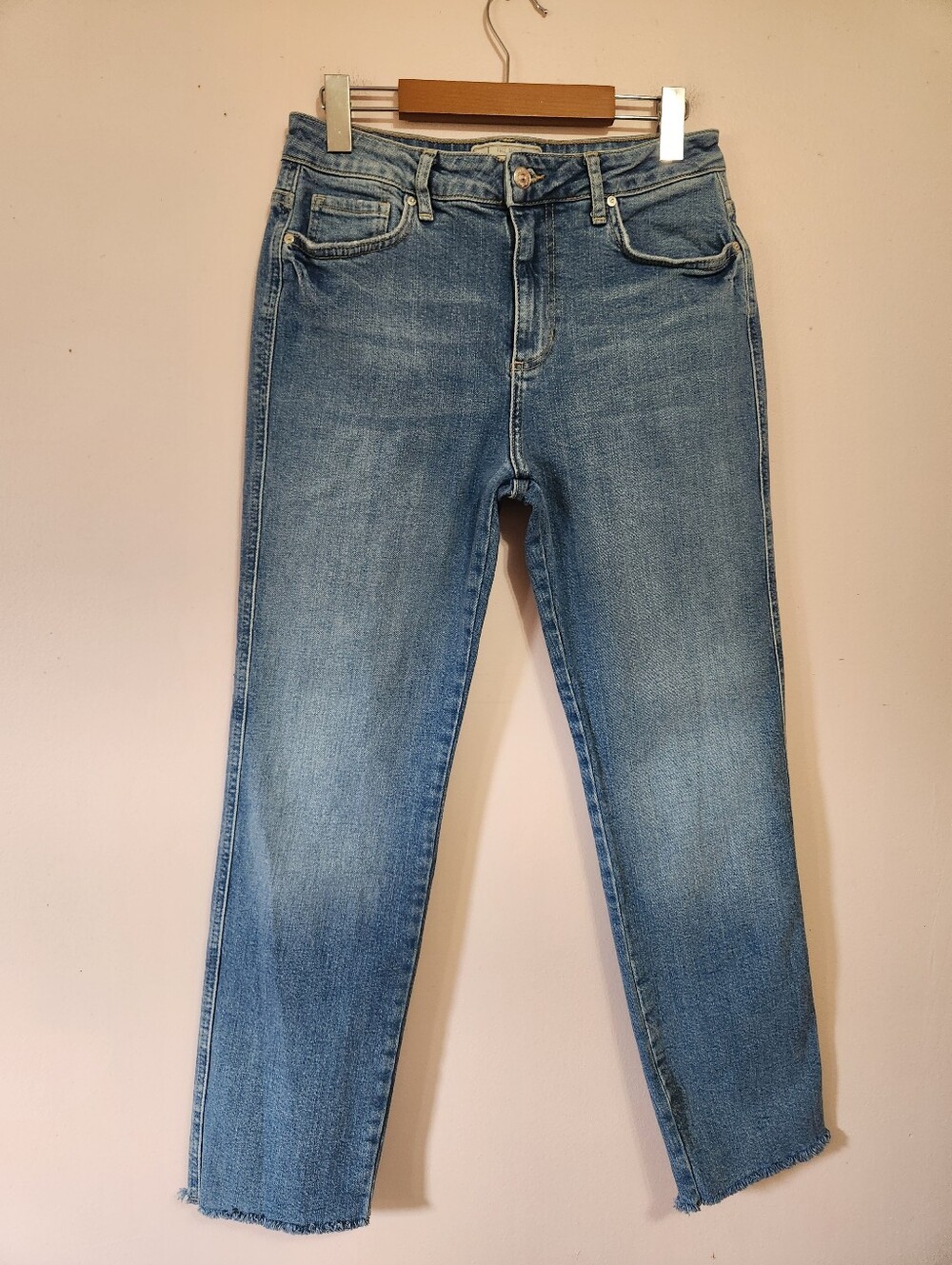 Free People High Rise Slim Straight Ankle Jeans Medium Wash Raw Hem Size 27